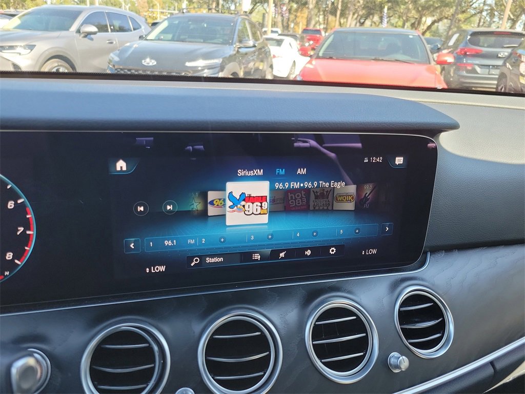 Used 2022 Mercedes-Benz E 350 Sedan image 38