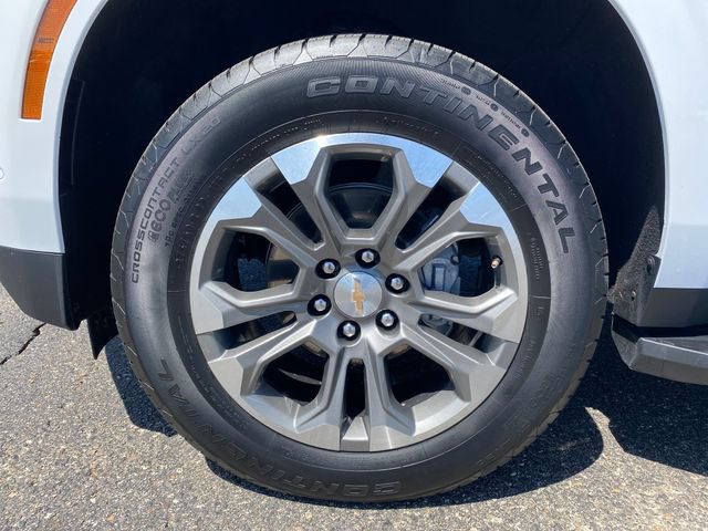 Certified 2025 Chevrolet Suburban LS AWD/4WD image 22