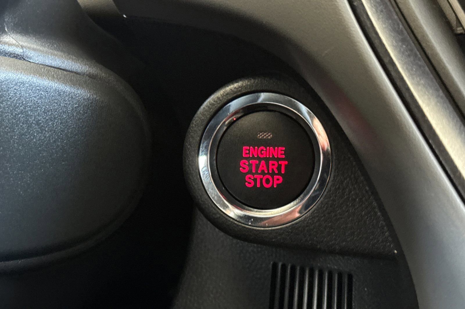 Certified 2025 Subaru Crosstrek 2.5i Limited w/ Crosstrek Mirror Package image 25