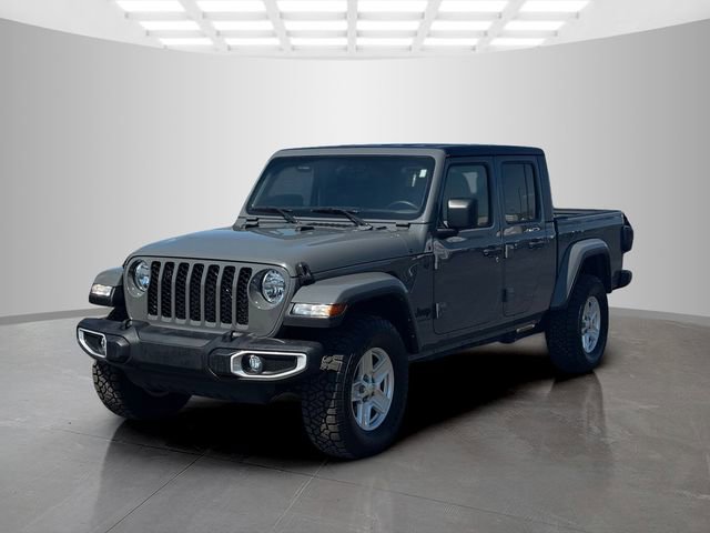 Certified 2022 Jeep Gladiator Sport AWD/4WD image 3