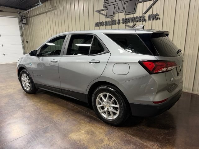 Used 2024 Chevrolet Equinox LS w/ Driver Confidence II Package FWD image 5