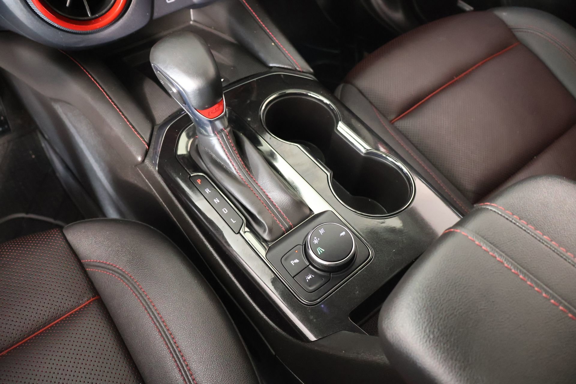 Used 2023 Chevrolet Blazer RS FWD image 8