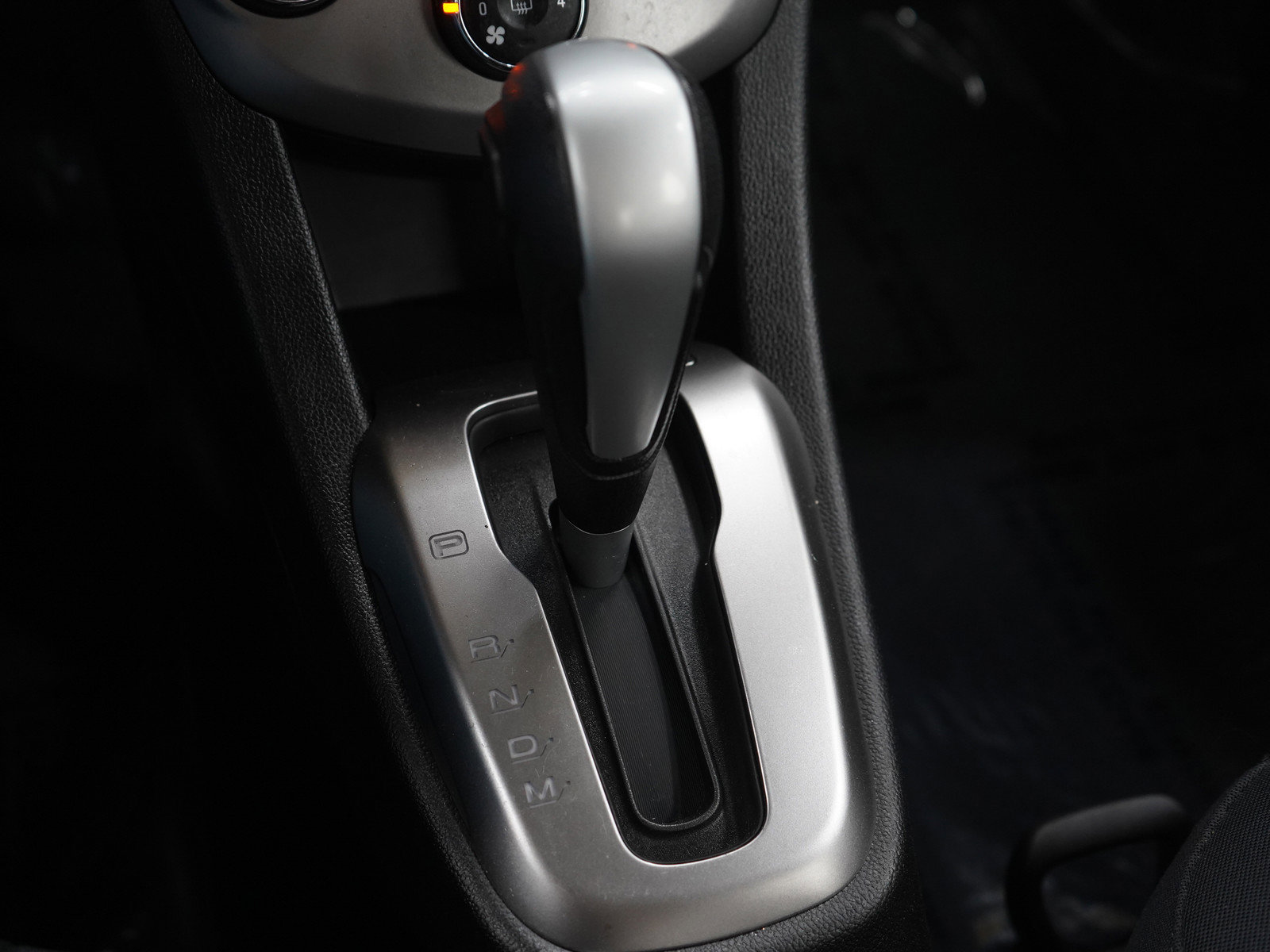 Used 2017 Chevrolet Sonic LT FWD image 22