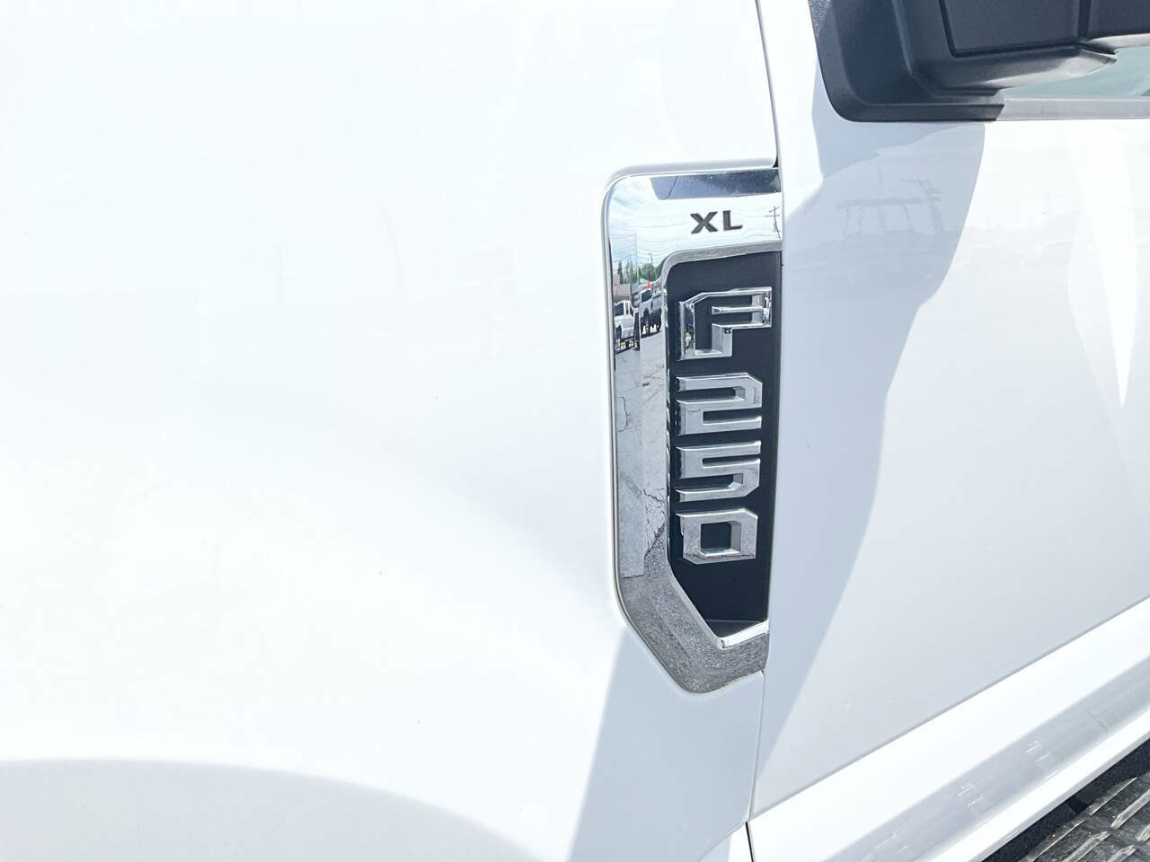Used 2021 Ford F250 XL w/ Power Equipment Group AWD/4WD image 39