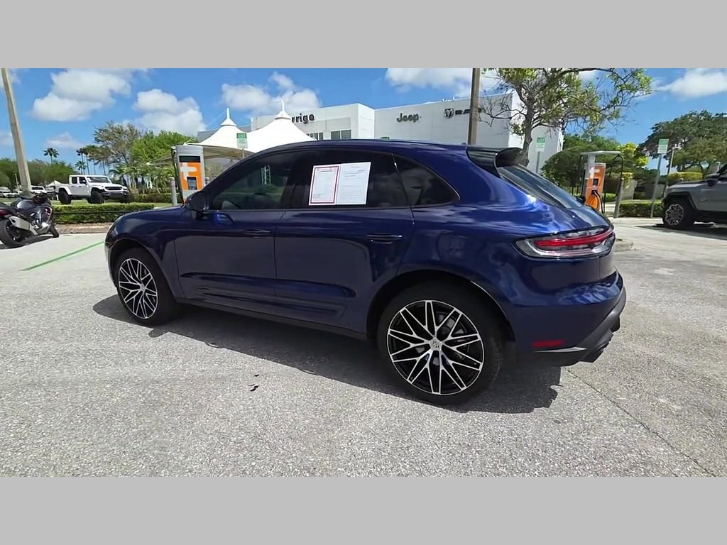 Used 2024 Porsche Macan w/ Premium Plus Package AWD/4WD image 43