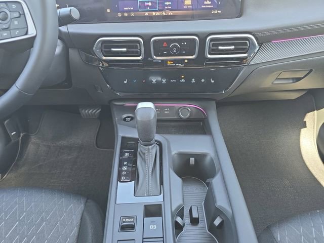 New 2026 Nissan Sentra SV image 3