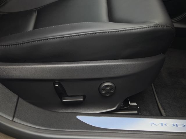 Used 2015 Tesla Model S P90D AWD/4WD image 39