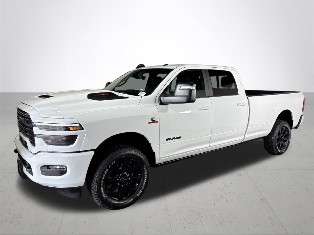 New 2026 RAM 2500 Laramie AWD/4WD image 2