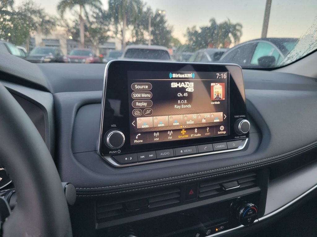 New 2026 Nissan Rogue SV image 8