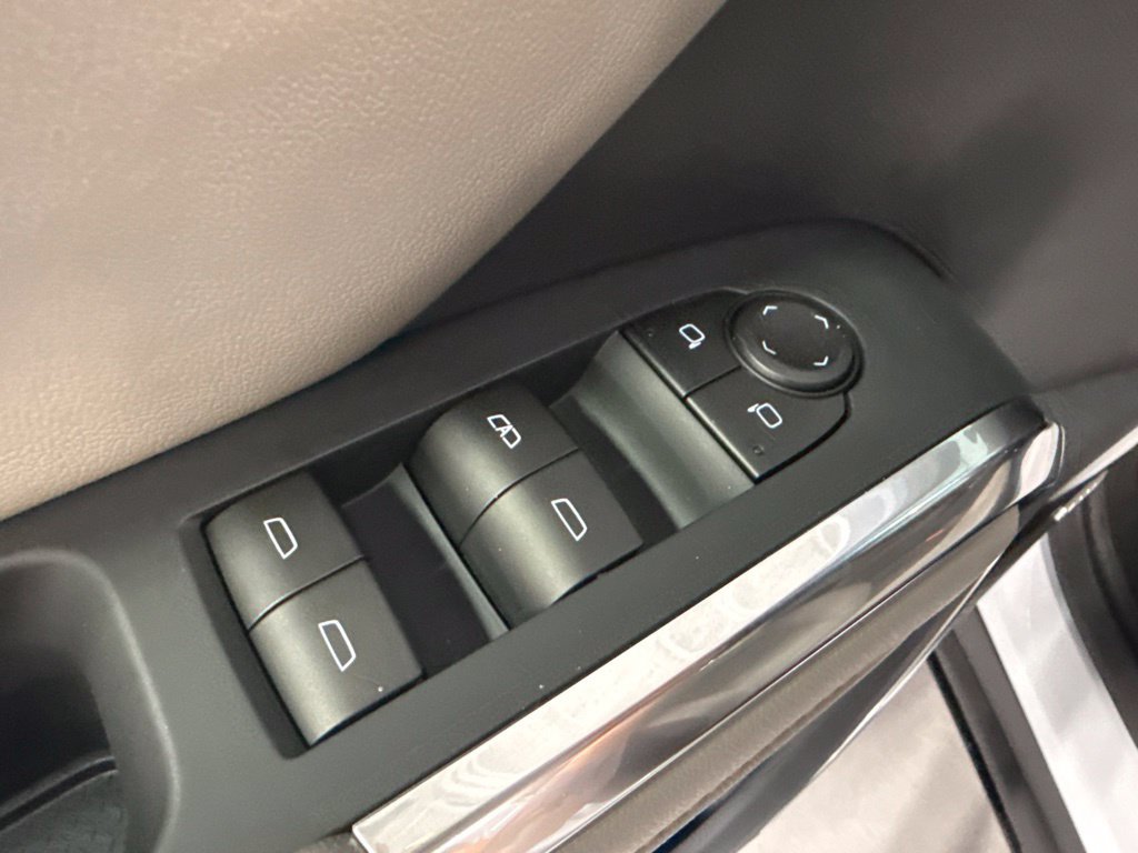 New 2026 Chevrolet Traverse LT w/ Enhanced Driving Package FWD image 27
