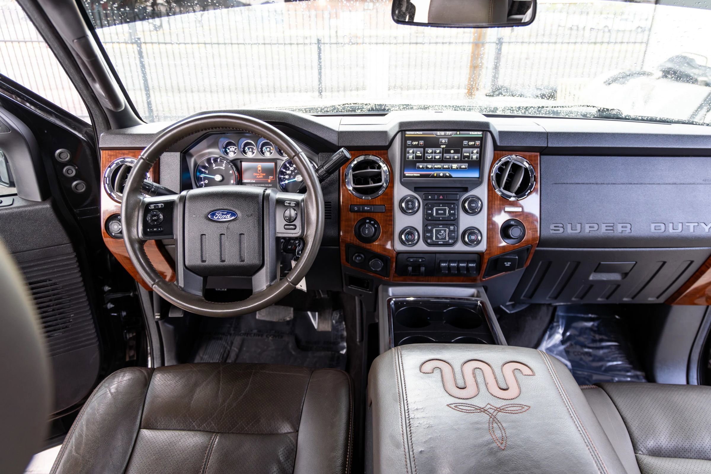 Used 2016 Ford F350 King Ranch w/ King Ranch w/Chrome Package AWD/4WD image 20