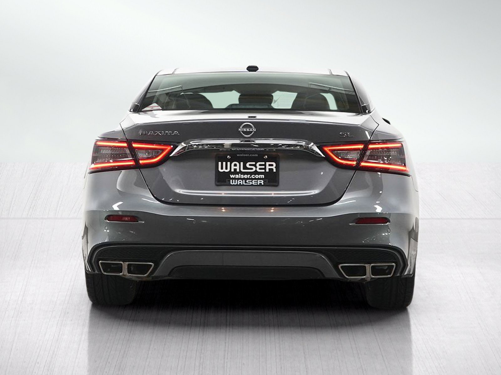 Used 2023 Nissan Maxima SL FWD image 4