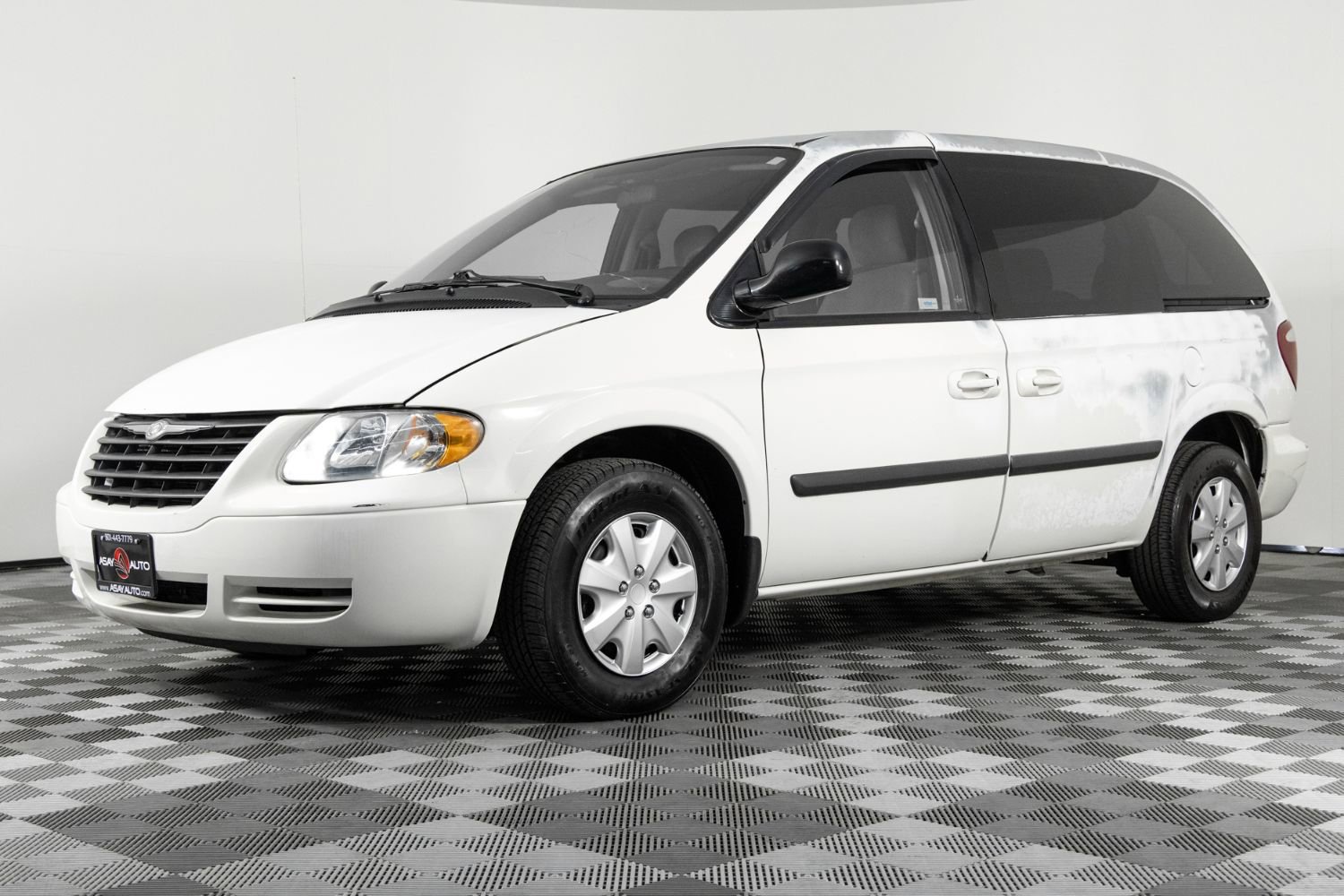Used 2006 Chrysler Town & Country LX
