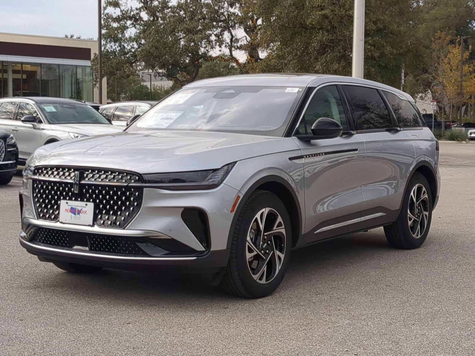 New 2026 Lincoln Nautilus Premier w/ Equipment Group 102A AWD/4WD image 7