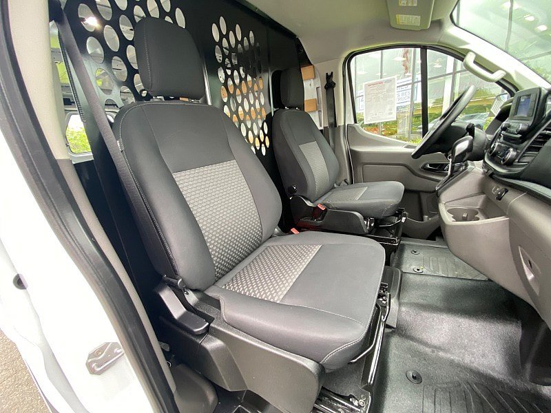 Used 2025 Ford Transit 250 Low Roof w/ Exterior Upgrade Package RWD image 28