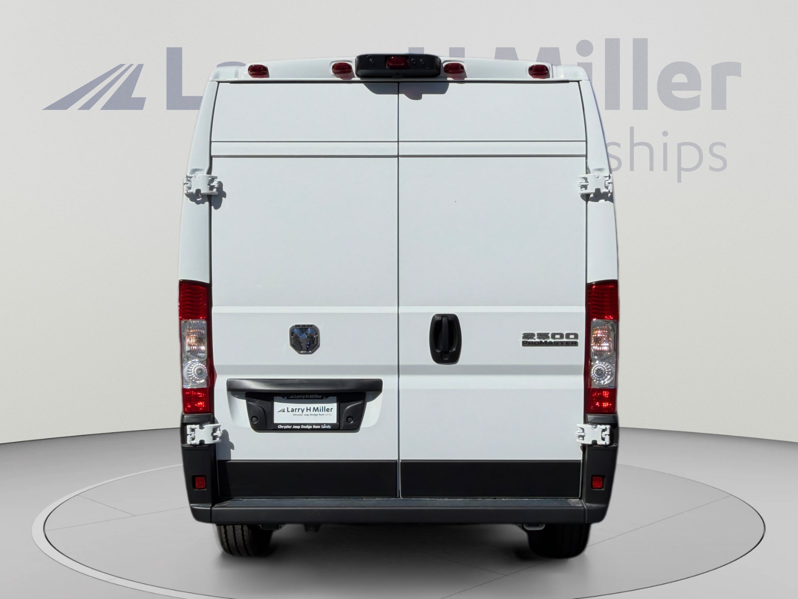 New 2027 RAM ProMaster 2500 w/ Convenience Group FWD image 4