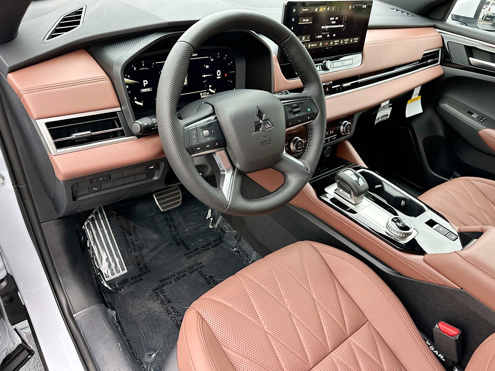 New 2025 Mitsubishi Outlander SEL image 6