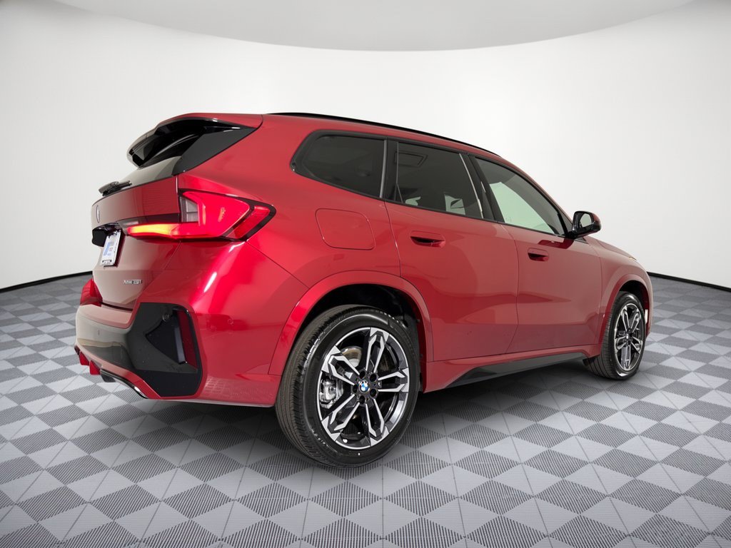 Used 2026 BMW X1 xDrive28i w/ Technology Package AWD/4WD image 9