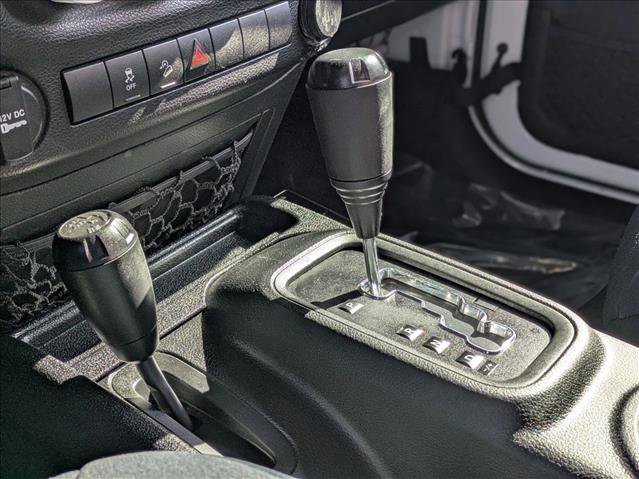 Used 2018 Jeep Wrangler Sport image 13