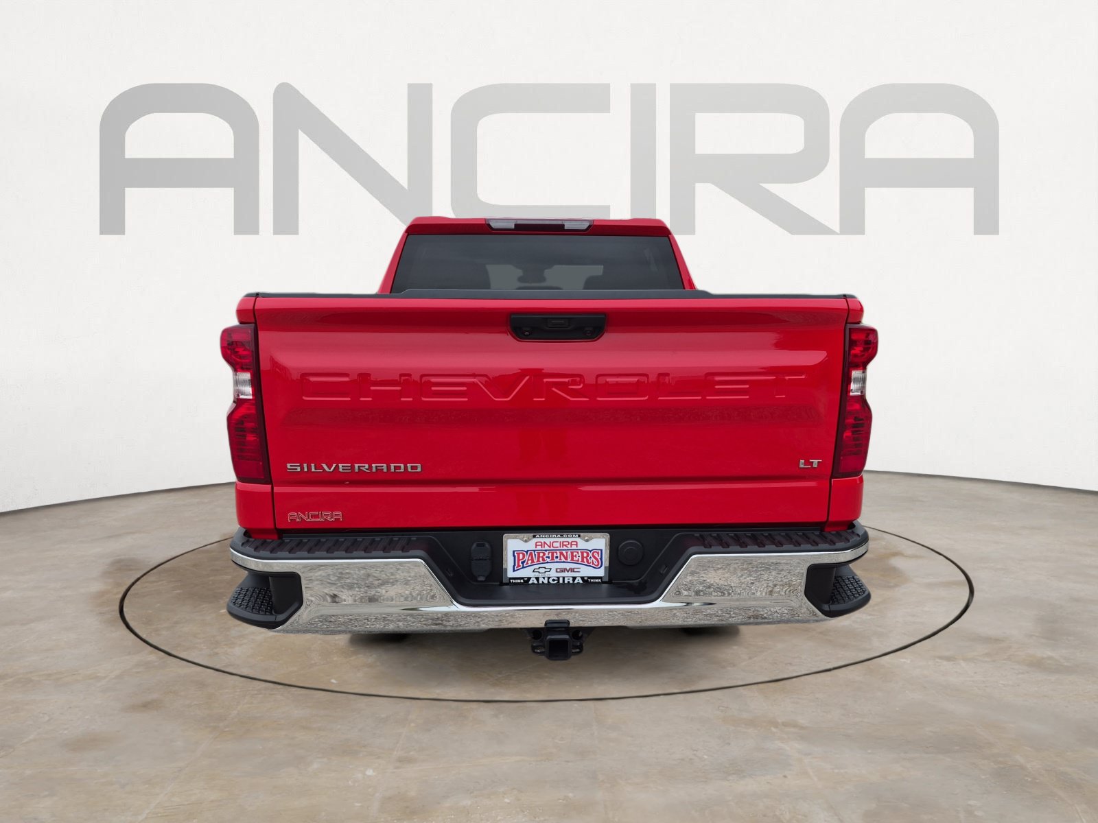 Used 2023 Chevrolet Silverado 1500 LT AWD/4WD image 9