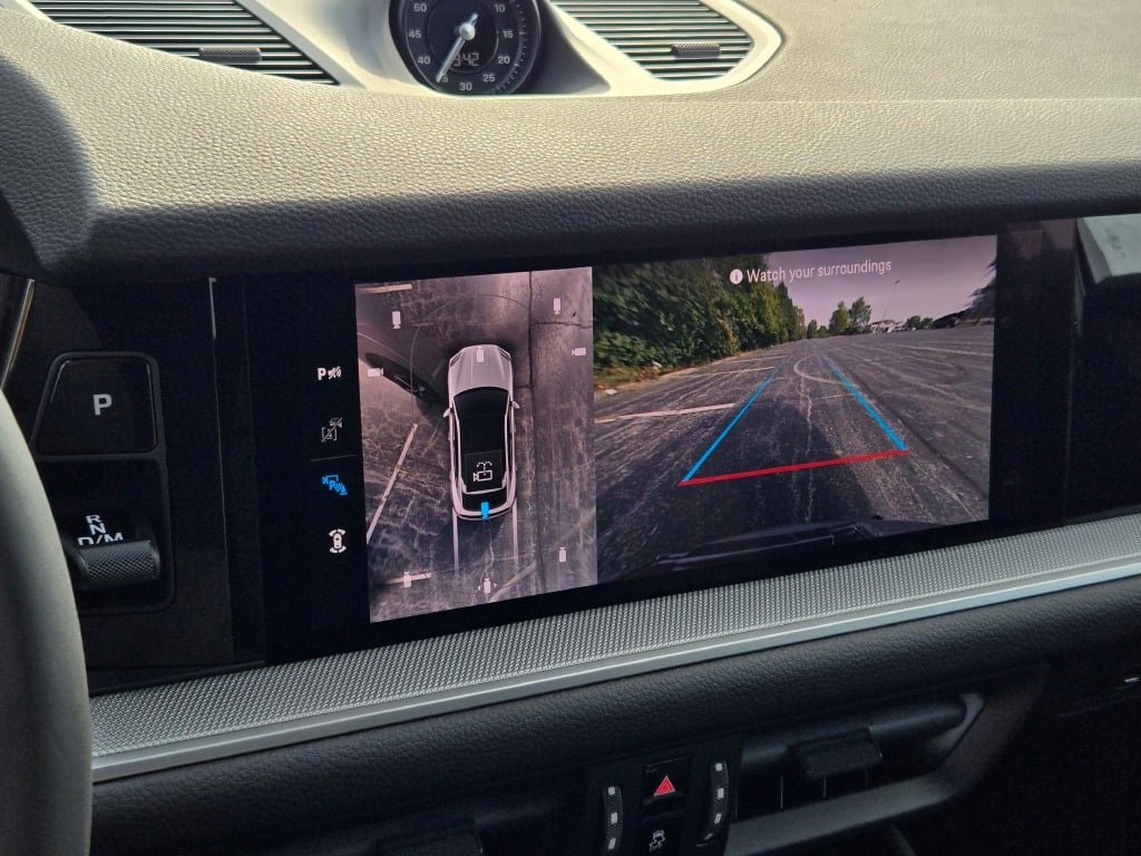 New 2026 Porsche Cayenne S image 25