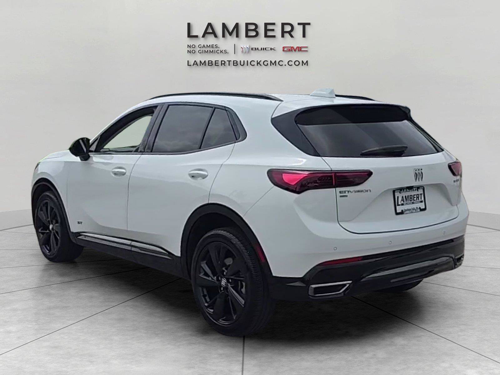 Used 2024 Buick Envision Sport Touring AWD/4WD image 3