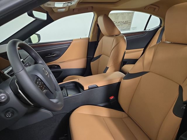 New 2025 Lexus ES 300h F Sport image 13