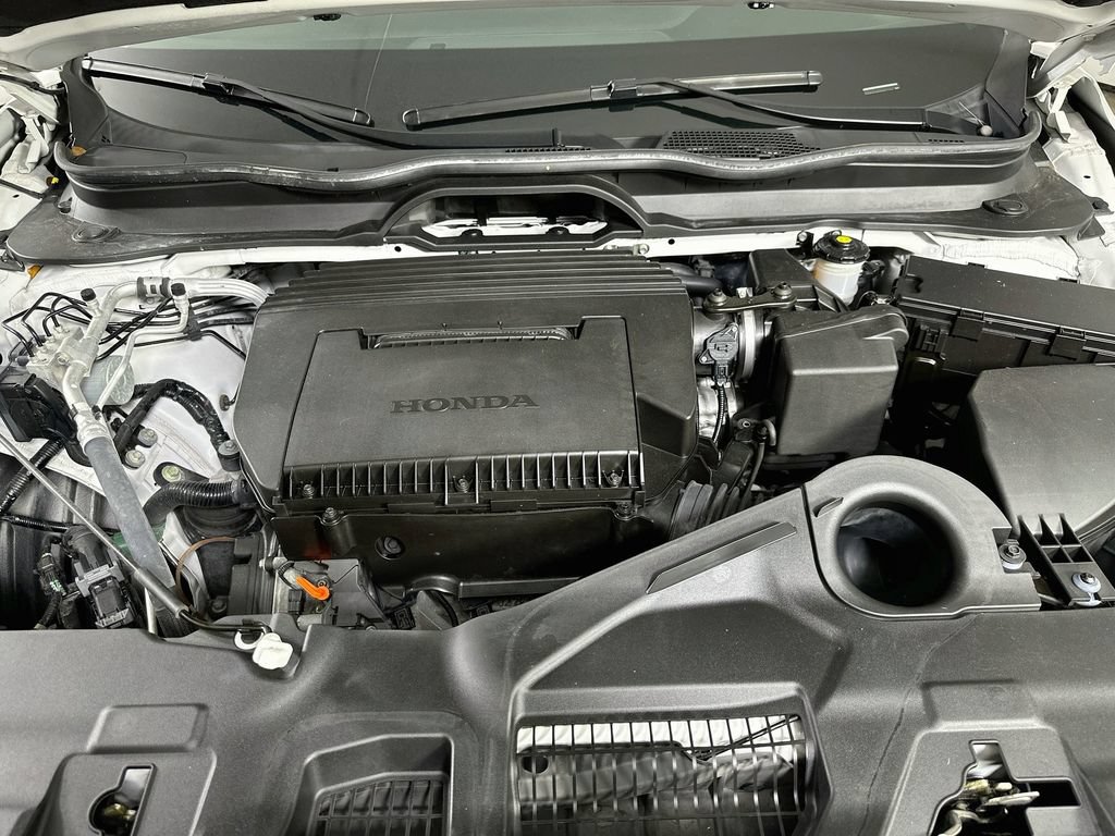 Used 2023 Honda Pilot Touring image 9
