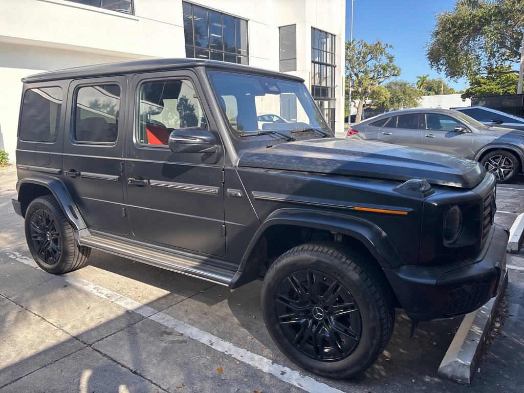 Used 2025 Mercedes-Benz G 580 w/ EQ Technology image 3