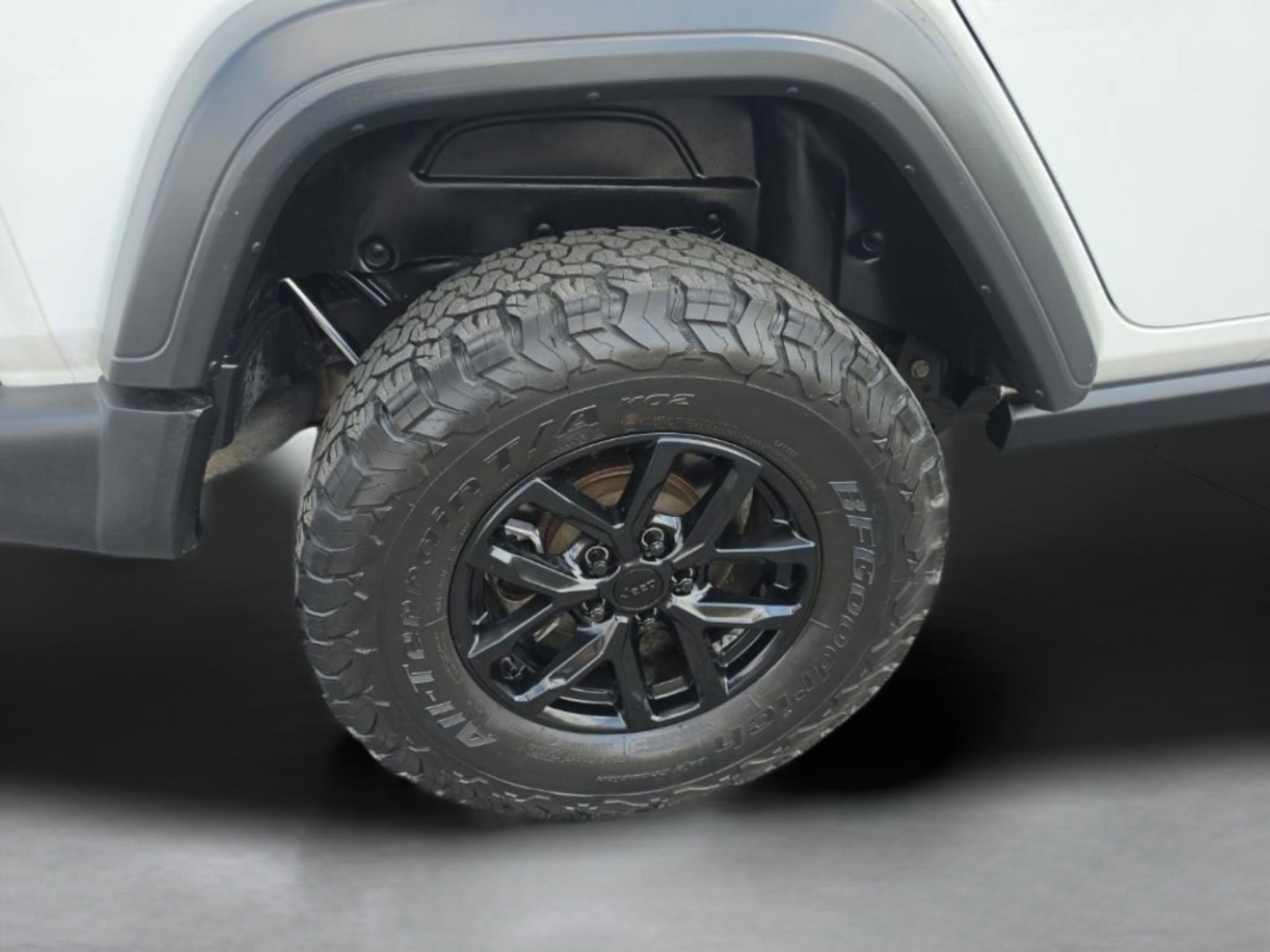 Used 2020 Jeep Wrangler Unlimited Sport image 15