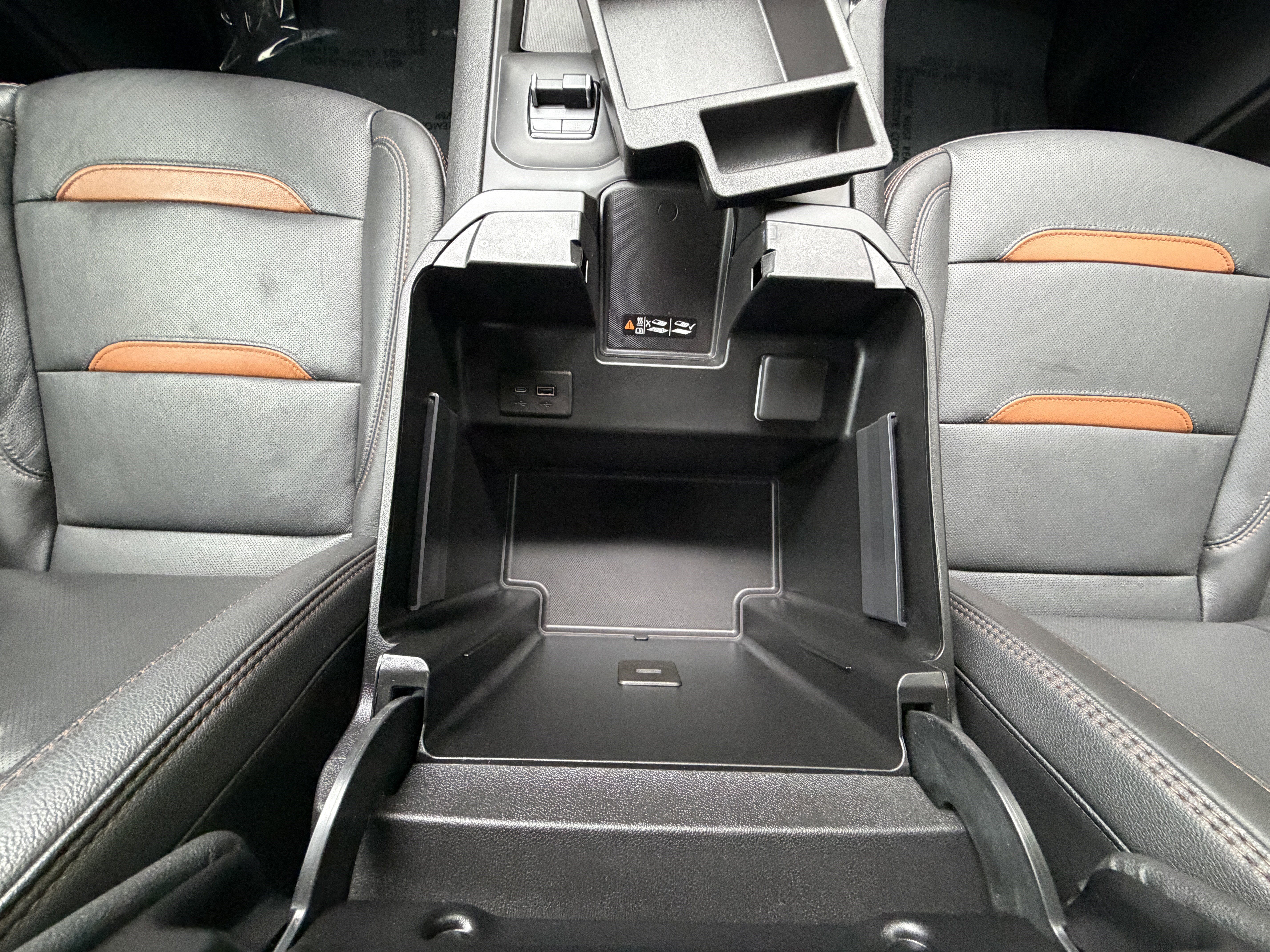 Used 2024 GMC Sierra 2500 AT4 w/ AT4 Premium Plus Package AWD/4WD image 31