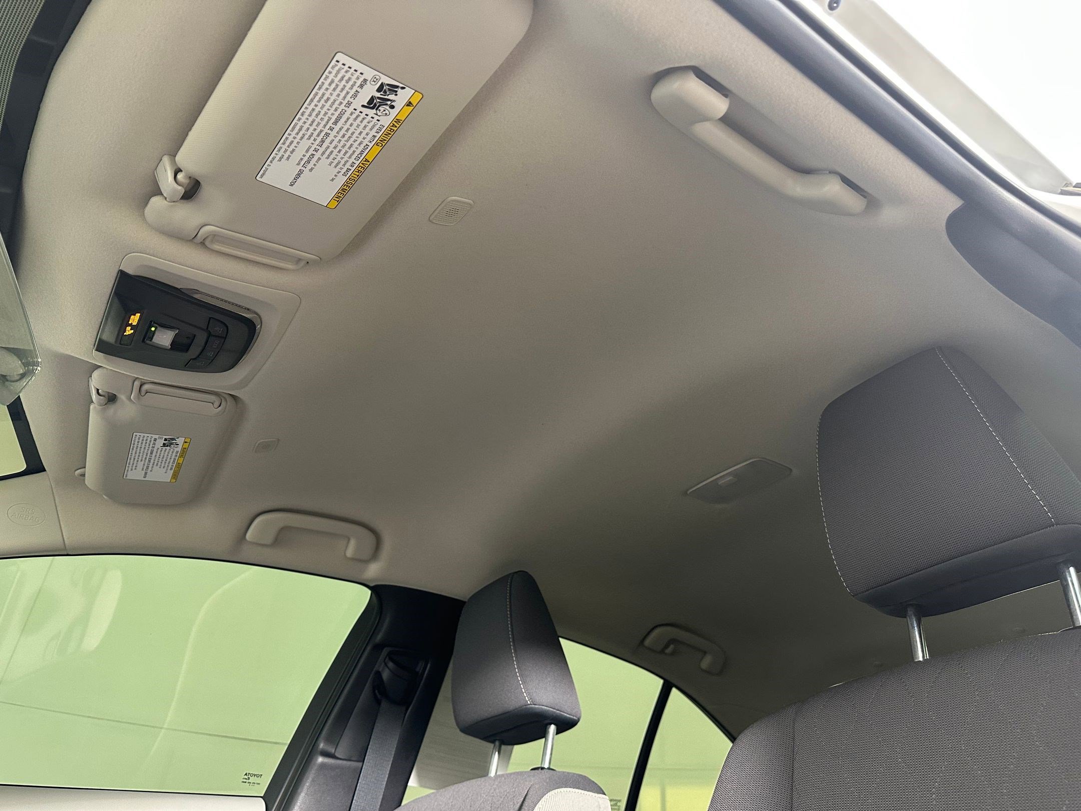 Used 2025 Toyota Corolla LE image 13