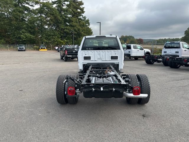 New 2026 Ford F550 4x4 Regular Cab Super Duty image 6