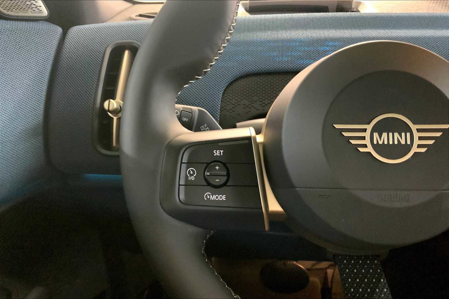 Used 2025 MINI Cooper Countryman SE image 23