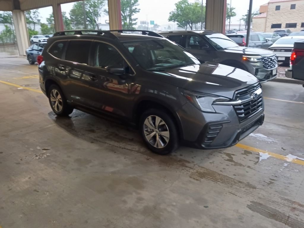Used 2025 Subaru Ascent Premium AWD/4WD image 6