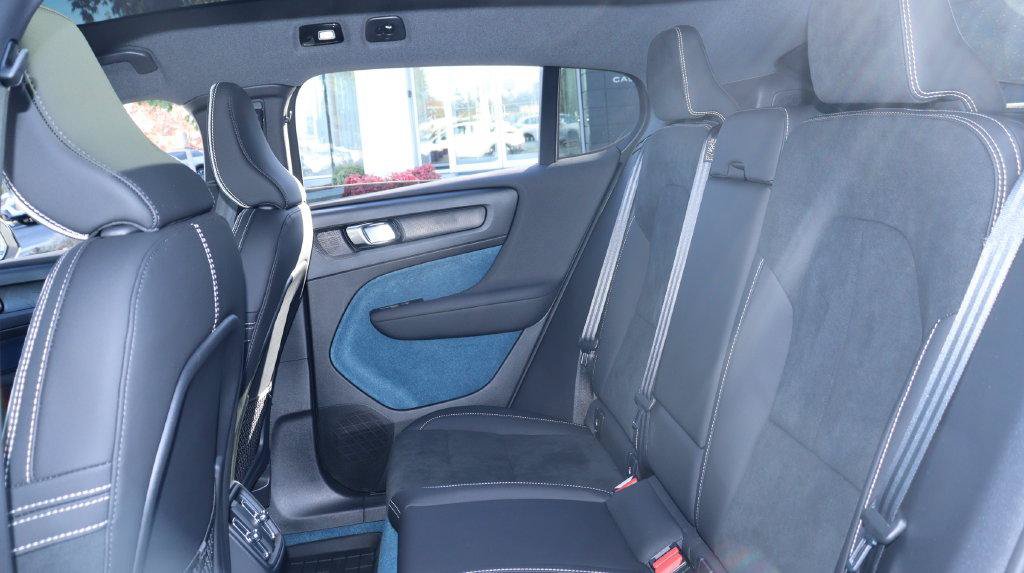 Used 2023 Volvo C40 P8 Recharge Ultimate w/ Protection Package Premier AWD/4WD image 25