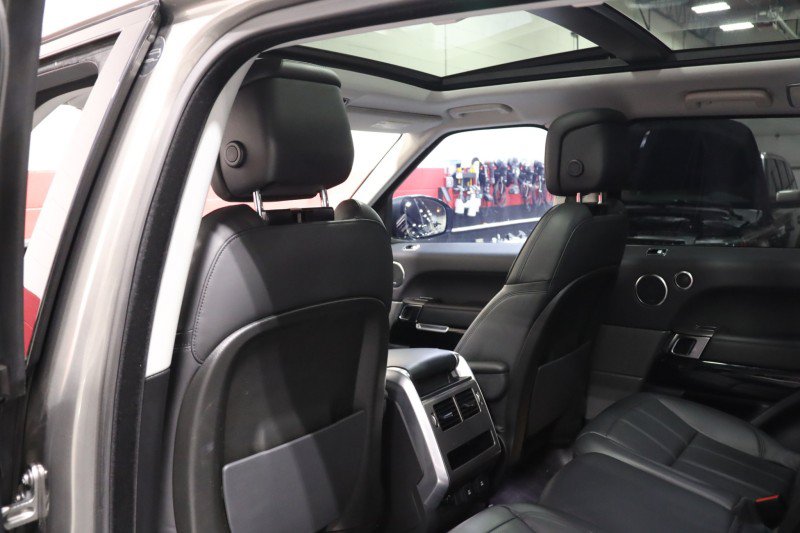 Used 2019 Land Rover Range Rover Sport HSE AWD/4WD image 44