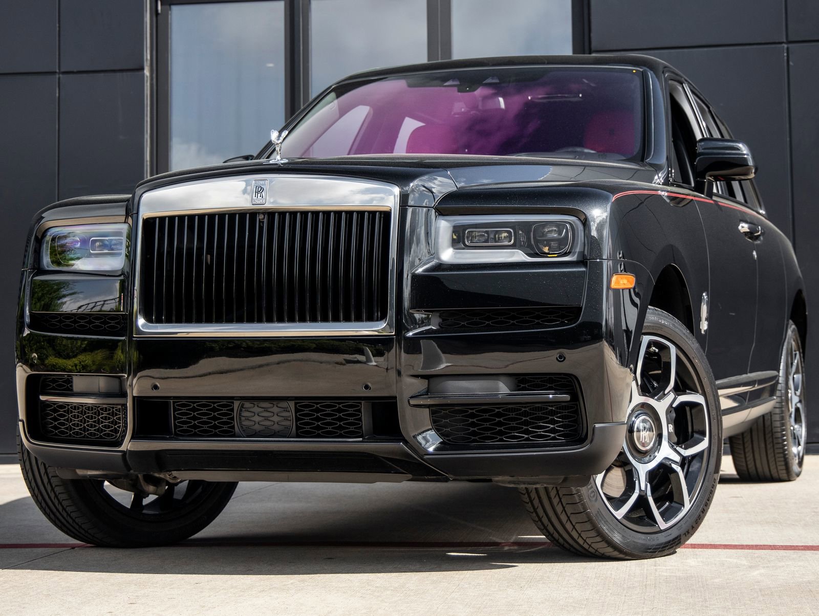 Certified 2023 Rolls-Royce Cullinan w/ Dark Exterior Package image 1
