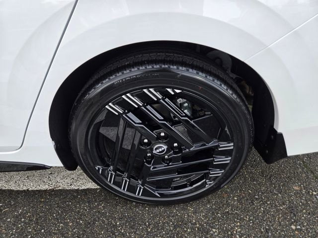 New 2026 Nissan Sentra SR w/ SR Premium Package FWD image 11