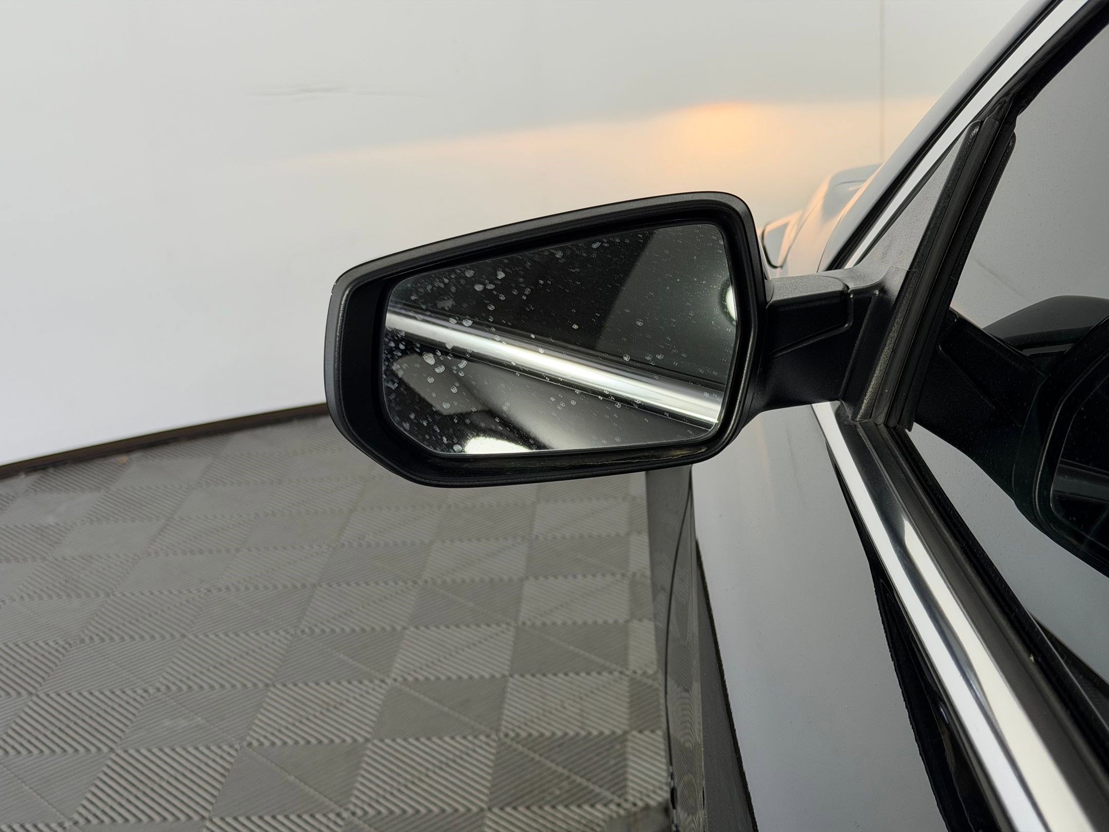 Used 2025 Chevrolet Malibu RS image 22