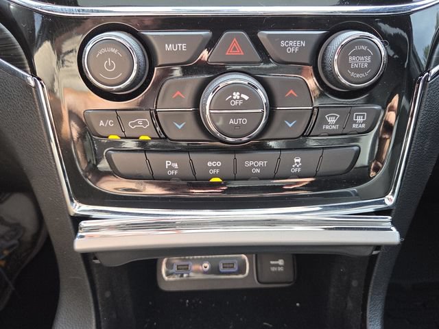 Used 2021 Jeep Grand Cherokee Limited w/ Trailer Tow Group IV AWD/4WD image 20