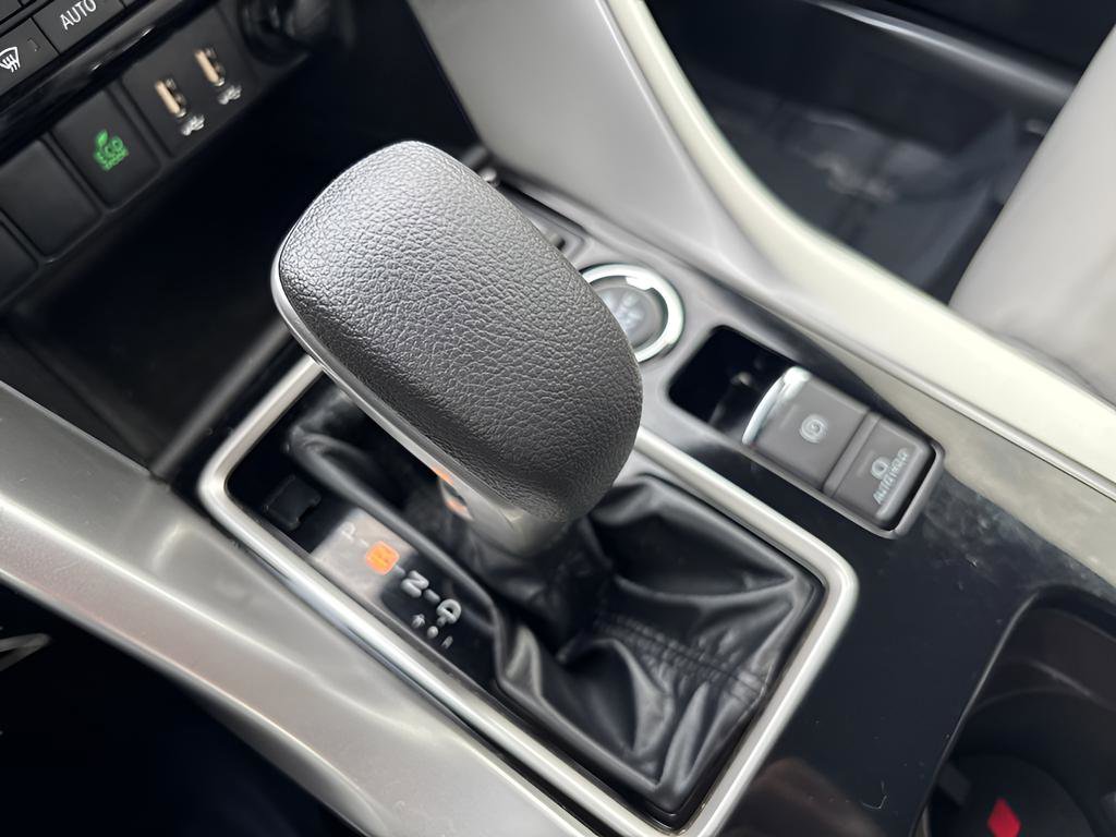 Used 2024 Mitsubishi Eclipse Cross SE image 20