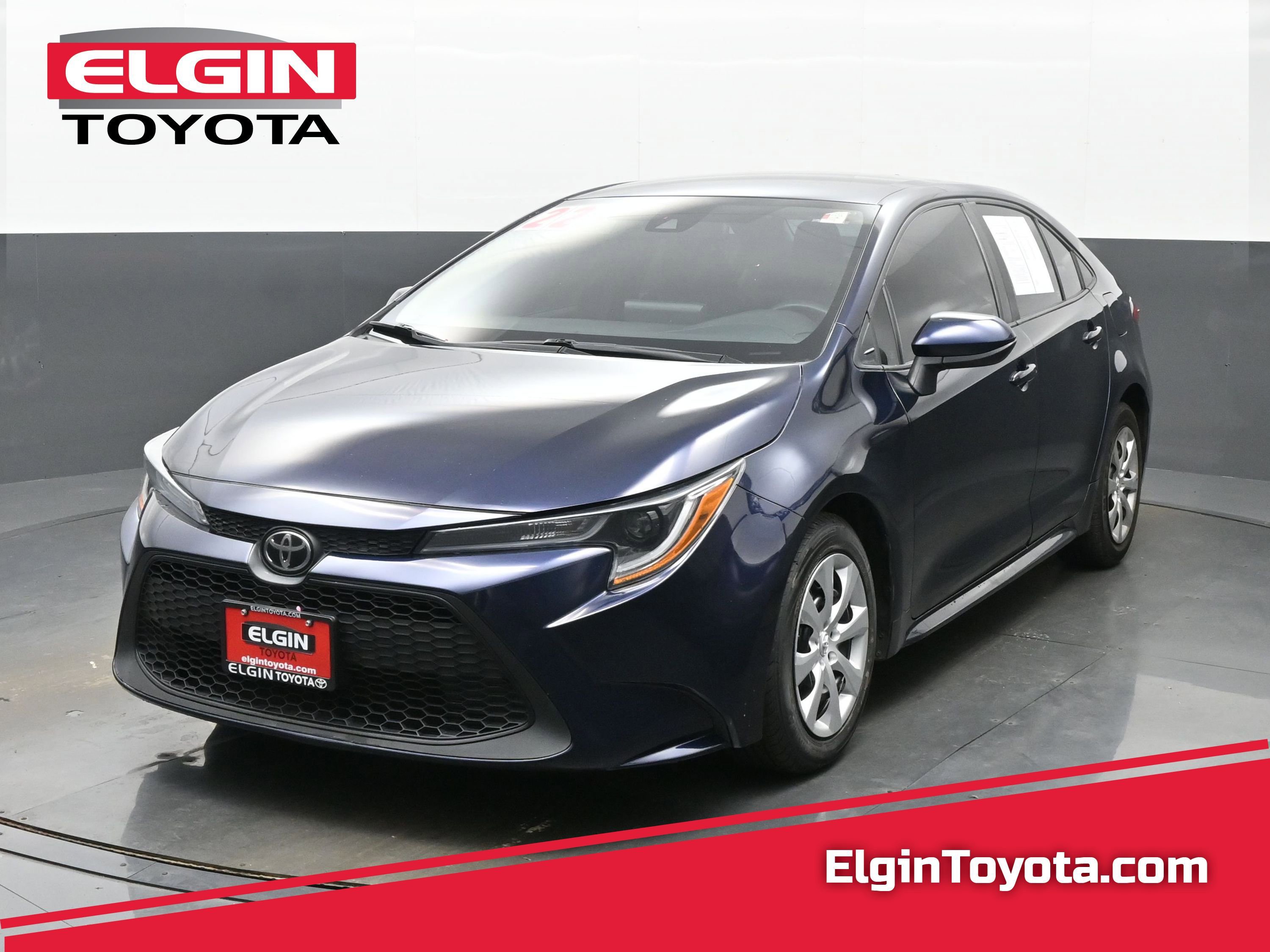 Used 2022 Toyota Corolla LE FWD image 1