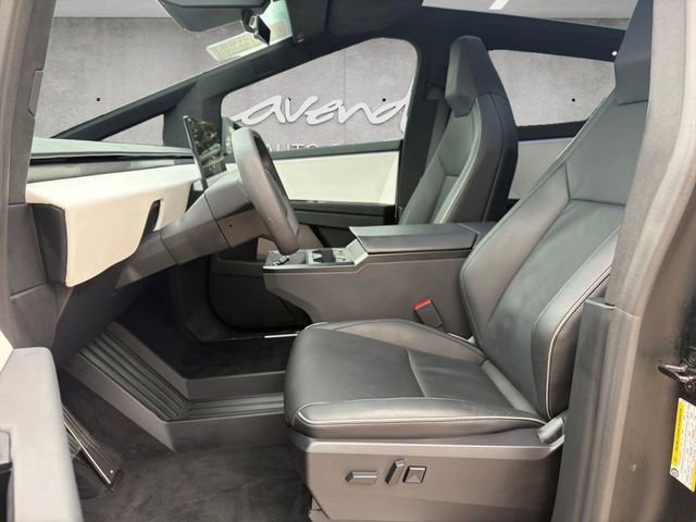 Used 2024 Tesla Cybertruck AWD Crew Cab image 19
