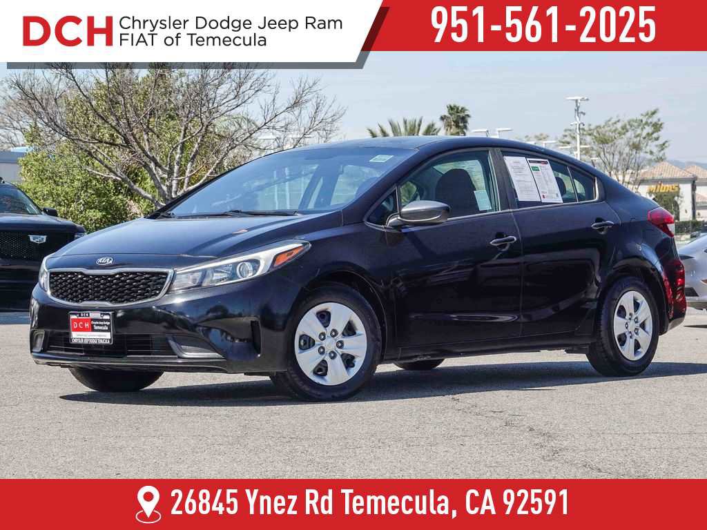 Used 2017 Kia Forte LX image 1