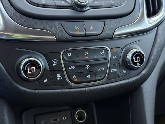 Used 2023 Chevrolet Equinox LT FWD image 26