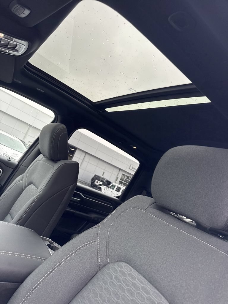 New 2026 RAM 1500 Big Horn AWD/4WD image 12