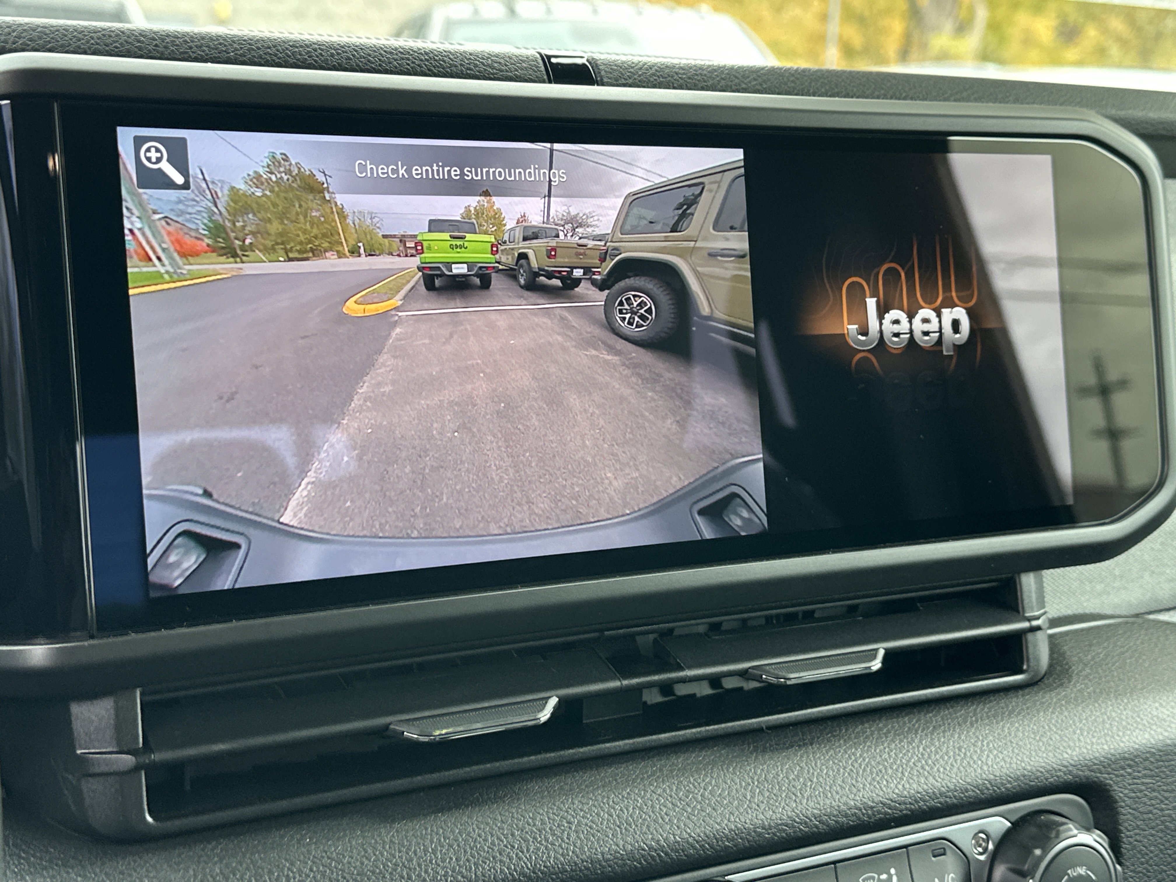 New 2026 Jeep Gladiator Willys image 7