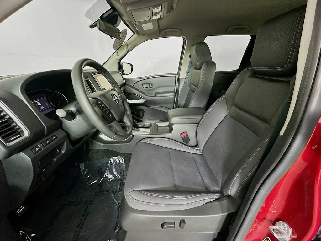 Certified 2023 Nissan Frontier SV w/ Technology Package image 28