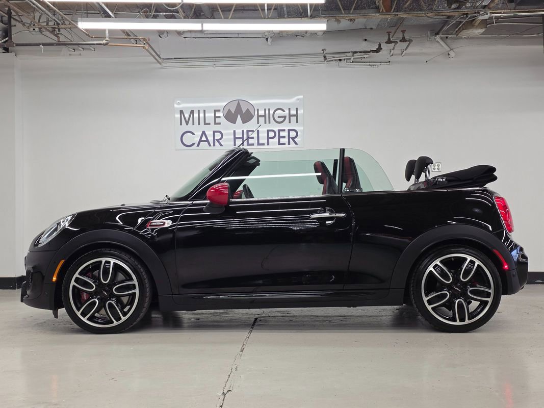 Used 2018 MINI Cooper John Cooper Works FWD image 25